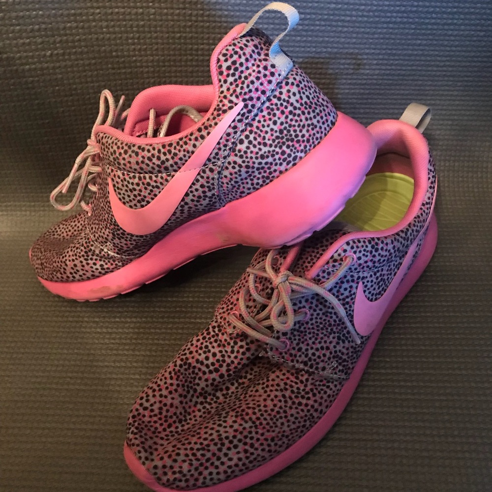 Nike Roshe’s.